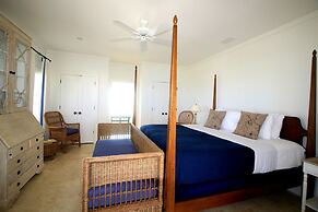 The Sandpiper Inn & Cottages