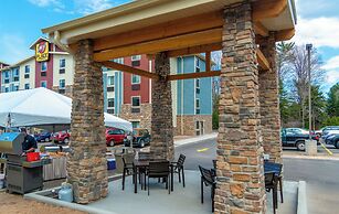 My Place Hotel - Marquette, MI