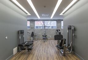 QuickStay - Yorkville Dream (Yonge & Bloor)