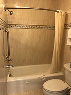 Castaic Inn Near Six Flags Magic Mountain