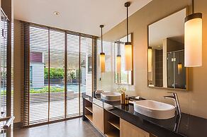 CASABAY Luxury Pool Villas by STAY