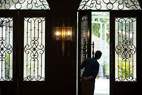 Plataran Heritage Borobudur Hotel