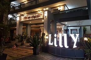 The Lilly Hotel