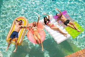 The Island Gold Coast