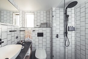 The Island Gold Coast