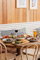 The Island Gold Coast