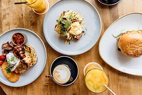 The Island Gold Coast