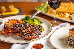 The Island Gold Coast