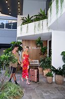 The Island Gold Coast