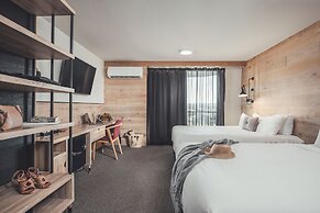 The Island Gold Coast