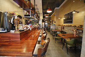 Empire Tourist Hotel