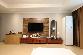 Empire Tourist Hotel