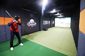 Empire Tourist Hotel