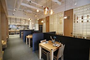 Empire Tourist Hotel