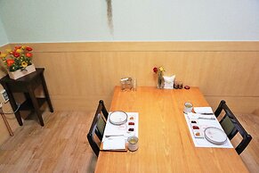 Empire Tourist Hotel