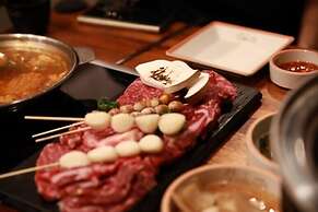 Empire Tourist Hotel