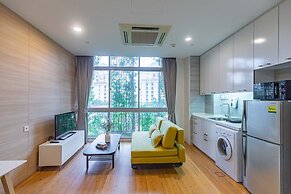 Thanksgiving Serviced Residence