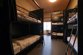 Guest House Umikaji - Hostel