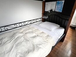 Guest House Umikaji - Hostel