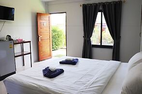 Khlong Dao Sunset Villa