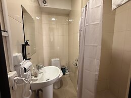 Liva Hotel