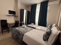 Liva Hotel