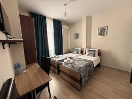 Liva Hotel