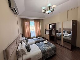 Liva Hotel