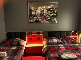 Hotel 108