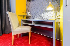 Hotel 108