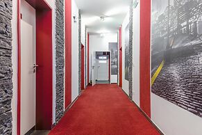 Hotel 108