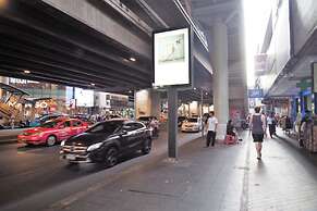 Pula Silom