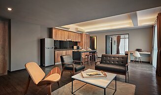 Tropics Eight Suites