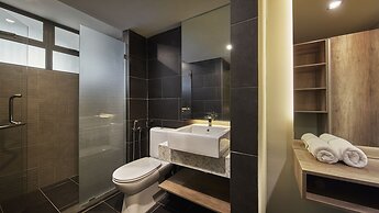 Tropics Eight Suites