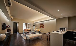 Tropics Eight Suites