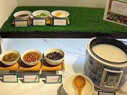 Tropics Eight Suites