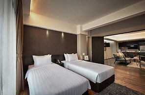 Tropics Eight Suites