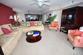 1805 Yacht Club Villas