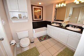 1805 Yacht Club Villas