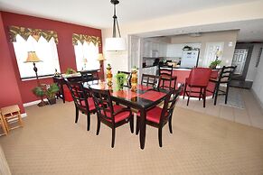 1805 Yacht Club Villas