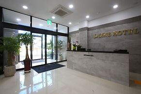 Line Hotel