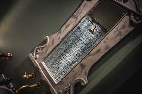 Le Petit Chateau & William de Percy