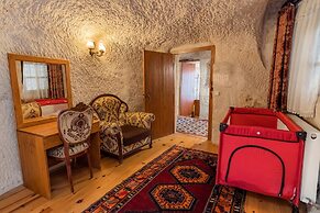 Amber Cave Suites