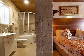 Amber Cave Suites