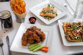 Embassy Suites by Hilton New York Manhattan Times Square