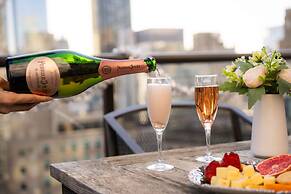 Embassy Suites by Hilton New York Manhattan Times Square