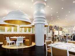 Mondrian Doha