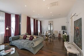 House of Time - Fancy Suite Vienna