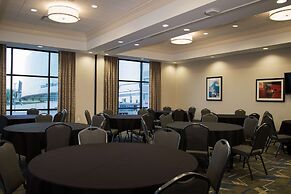 Hampton Inn & Suites Tulsa Downtown