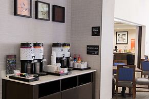 Hampton Inn & Suites Tulsa Downtown